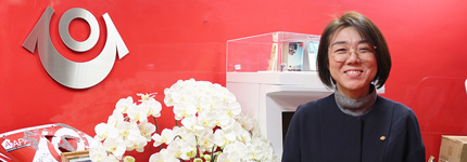 �������P-UP World �l