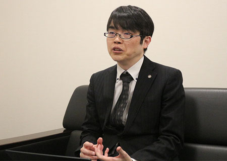 �������FOOD & LIFE COMPANIES �l